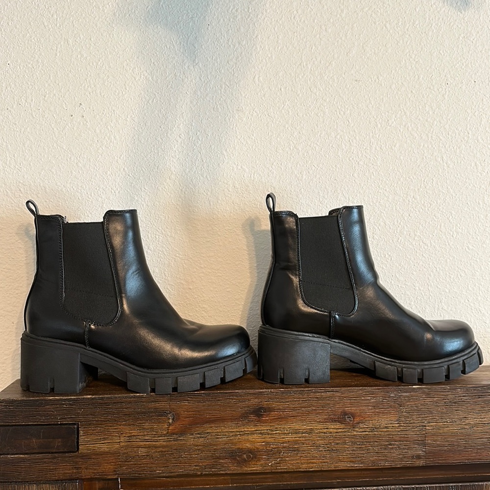 Madden Girl Boots